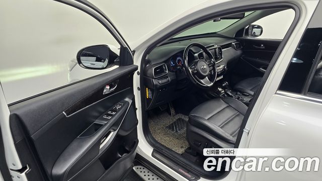 Kia Sorento Diesel 2.2 2WD Noblesse 2017 — фото 11
