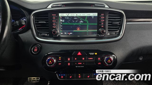 Kia Sorento Diesel 2.2 2WD Noblesse 2017 — фото 15