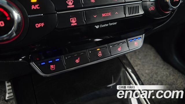 Kia Sorento Diesel 2.2 2WD Noblesse 2017 — фото 19
