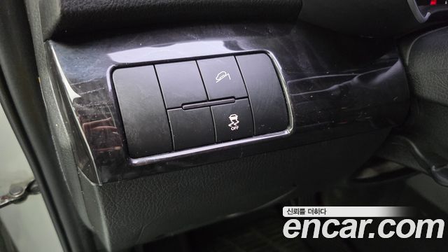Kia Sorento R Diesel 2.0 2WD TLX 2014 — фото 14