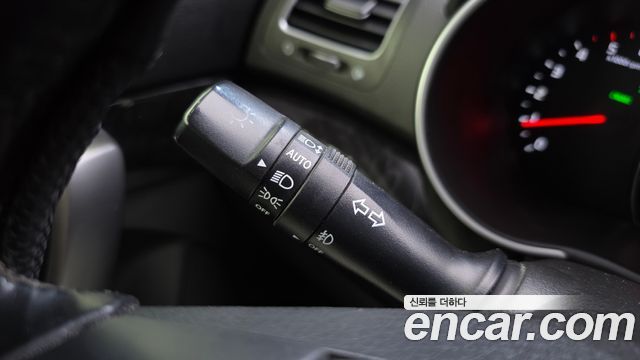 Kia Sorento R Diesel 2.0 2WD TLX 2014 — фото 16