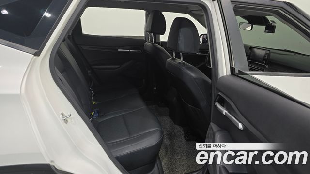 Kia Seltos Gasoline 1.6 Turbo 2WD Prestige 2020 — фото 11
