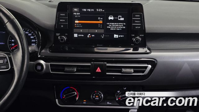 Kia Seltos Gasoline 1.6 Turbo 2WD Prestige 2020 — фото 14