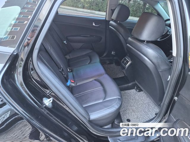 Kia K5 (II) LPI MX Prestige 2018 — фото 10