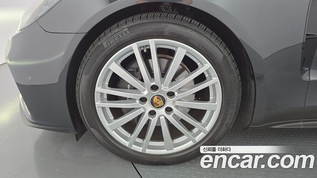 Porsche Panamera (971) 2.9 AWD 2023 — фото 5