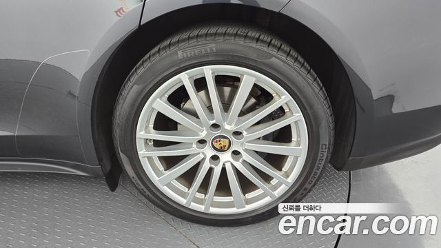 Porsche Panamera (971) 2.9 AWD 2023 — фото 21