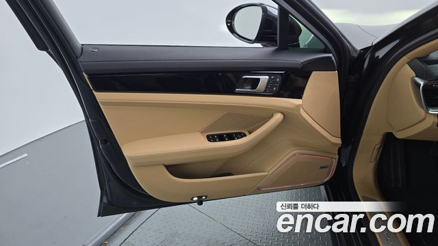 Porsche Panamera (971) 2.9 AWD 2023 — фото 24