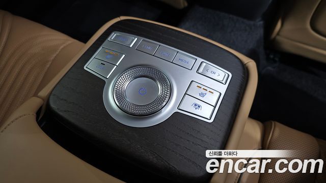 Genesis G80 (RG3) Gasoline 2.5 Turbo 2WD 2022 — фото 18