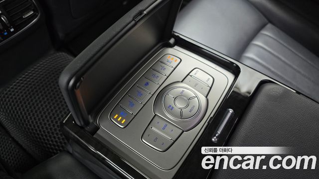 Hyundai Genesis BH330 Premium Special 2013 — фото 19