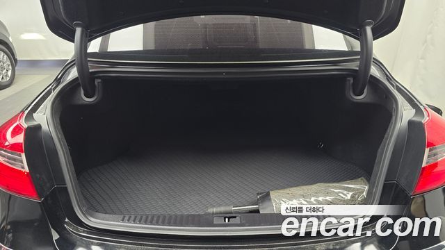Hyundai Genesis BH330 Premium Special 2013 — фото 20