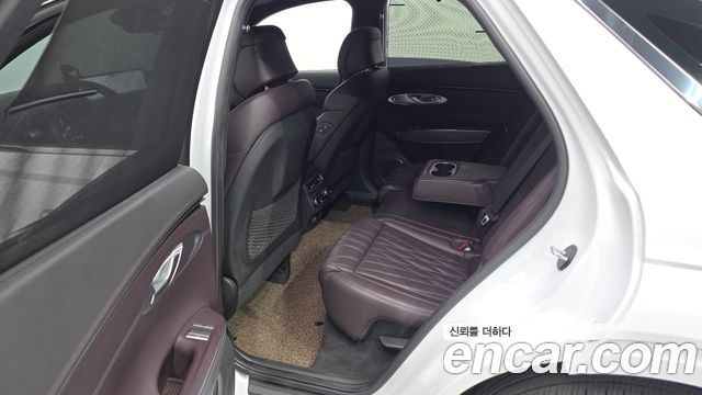 Genesis GV70 2.2 Diesel AWD 2021 — фото 12