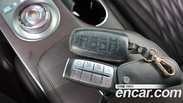 Genesis GV70 2.2 Diesel AWD 2021 — фото 17
