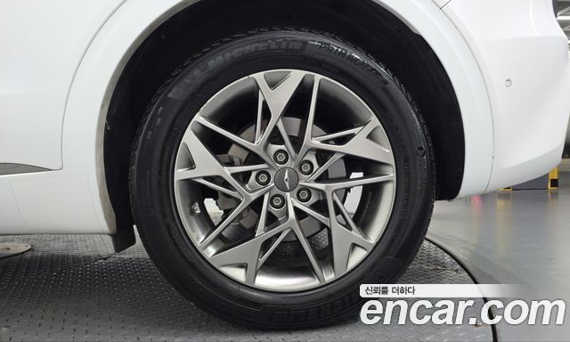 Genesis GV70 2.2 Diesel AWD 2021 — фото 21