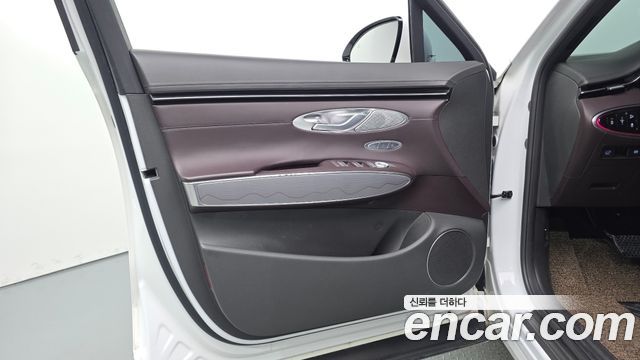 Genesis GV70 2.2 Diesel AWD 2021 — фото 24