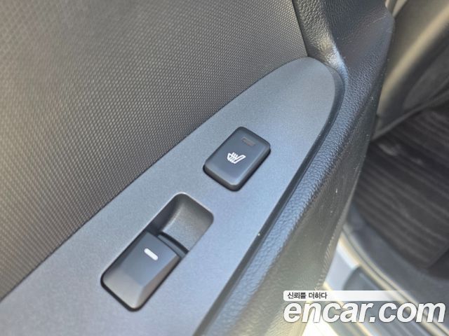 Kia Sportage R Diesel 2WD TLX High-Deluxe 2012 — фото 21