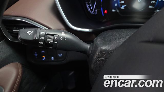 Hyundai Santa Fe (TM) Gasoline 2.0T 2WD Inspiration 2020 — фото 32