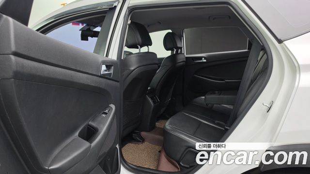 Hyundai Tucson Diesel 1.7 2WD Modern 2017 — фото 17