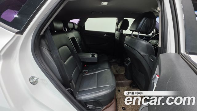 Hyundai Tucson Diesel 1.7 2WD Modern 2017 — фото 19