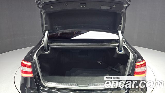 Kia K7 2.4 GDI Prestige 2015 — фото 31