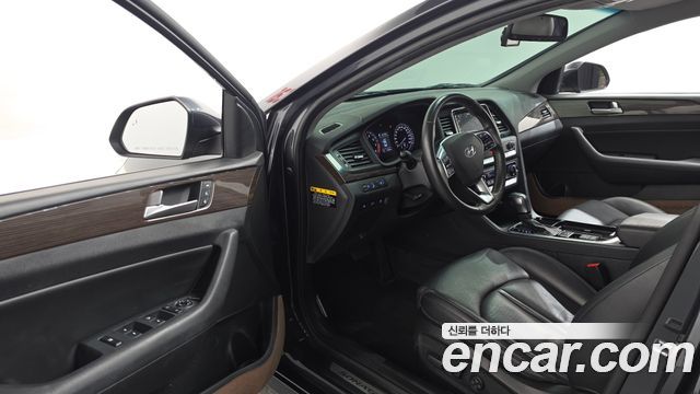 Hyundai Sonata New Rise 2.0 Modern 2019 — фото 10