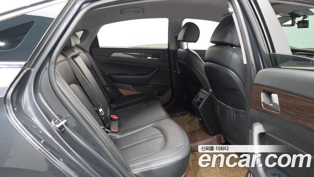 Hyundai Sonata New Rise 2.0 Modern 2019 — фото 11