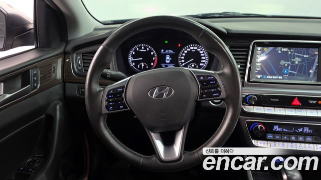 Hyundai Sonata New Rise 2.0 Modern 2019 — фото 12