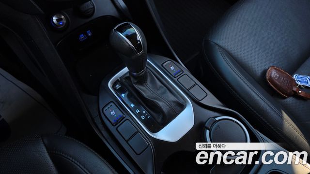 Hyundai Santa Fe The Prime Diesel 2.0 2WD Premium 2016 — фото 9