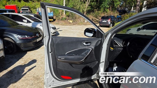 Hyundai Santa Fe The Prime Diesel 2.0 2WD Premium 2016 — фото 24