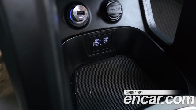 Hyundai Santa Fe The Prime Diesel 2.0 2WD Premium 2016 — фото 27