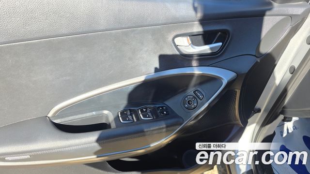 Hyundai Santa Fe The Prime Diesel 2.0 2WD Premium 2016 — фото 32