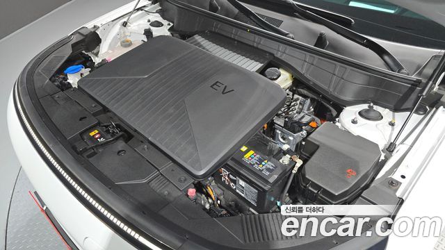 Hyundai Kona Electric (SX2) Long Range Inspiration 2024 — фото 6