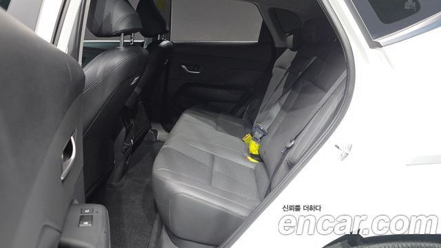 Hyundai Kona Electric (SX2) Long Range Inspiration 2024 — фото 12
