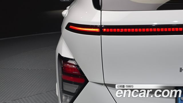 Hyundai Kona Electric (SX2) Long Range Inspiration 2024 — фото 23