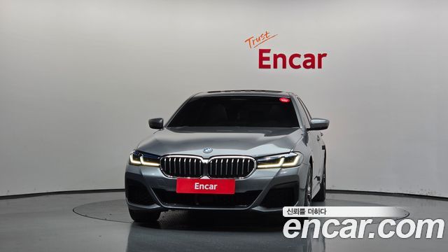 BMW 5 Series (G30) 530e M Sport 2023 — фото 3