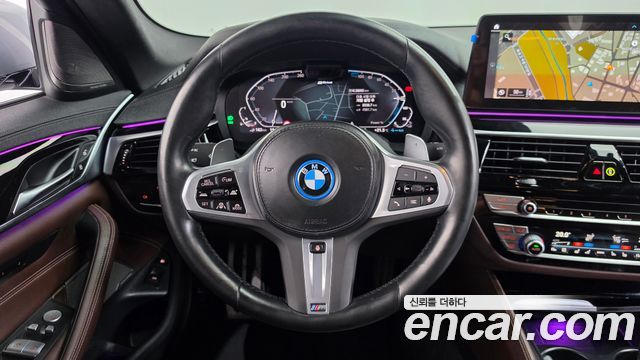 BMW 5 Series (G30) 530e M Sport 2023 — фото 14
