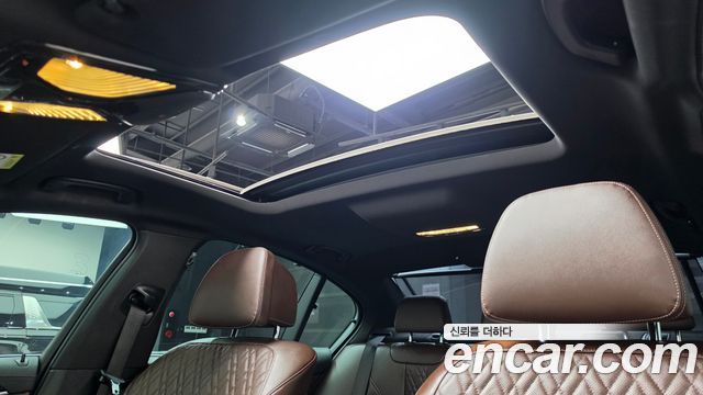 BMW 5 Series (G30) 530e M Sport 2023 — фото 16