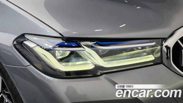 BMW 5 Series (G30) 530e M Sport 2023 — фото 22