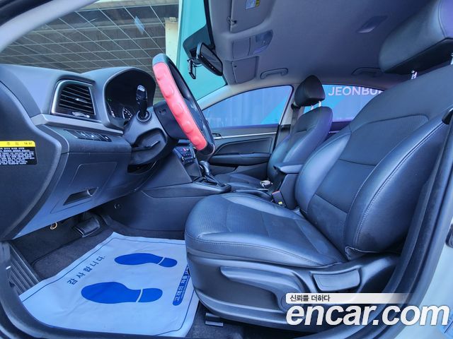 Hyundai Avante (AD) 1.6 GDI Value Plus 2018 — фото 10