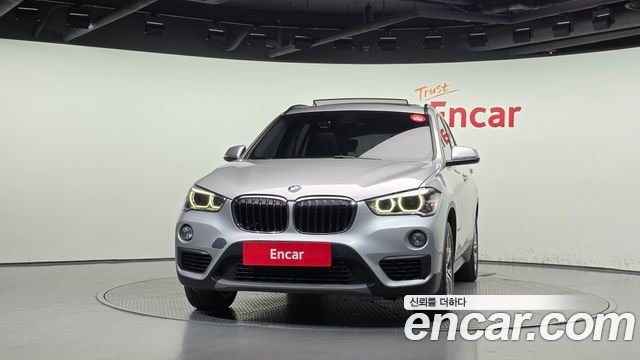 BMW X1 (F48) xDrive 20d Joy 2018 — фото 3