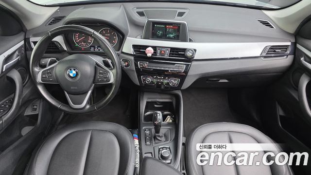 BMW X1 (F48) xDrive 20d Joy 2018 — фото 7