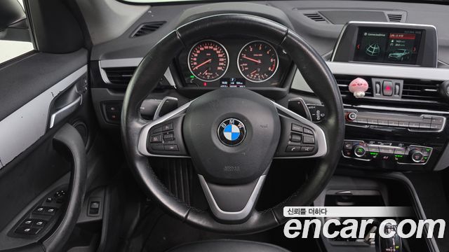 BMW X1 (F48) xDrive 20d Joy 2018 — фото 13