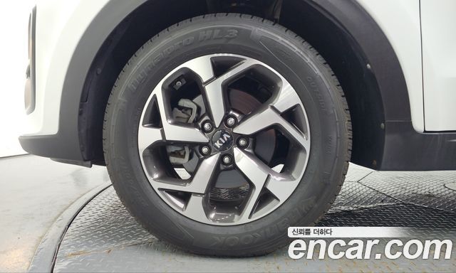 Kia Sportage The Bold Diesel 2.0 4WD Luxury 2019 — фото 5