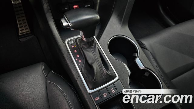 Kia Sportage The Bold Diesel 2.0 4WD Luxury 2019 — фото 9