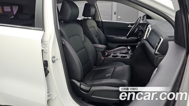 Kia Sportage The Bold Diesel 2.0 4WD Luxury 2019 — фото 26