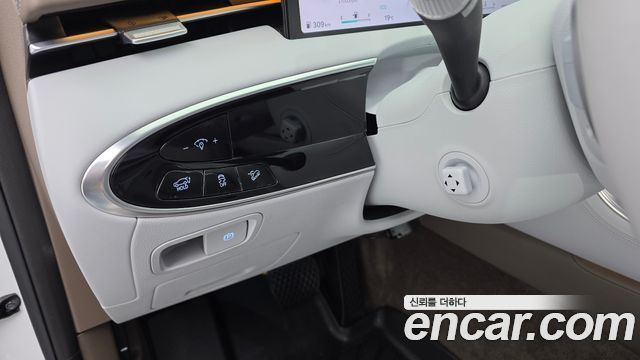 Genesis GV70 2.5T Gasoline 2WD 2025 — фото 14