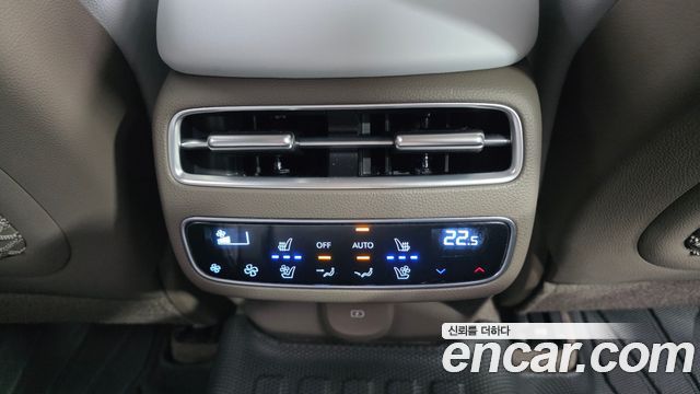 Genesis GV70 2.5T Gasoline 2WD 2025 — фото 19