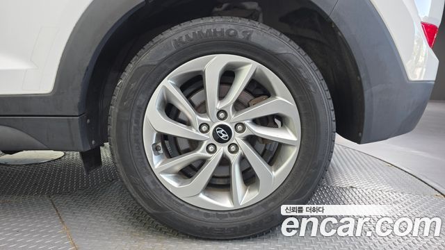 Hyundai Tucson Diesel 2.0 2WD Modern 2016 — фото 5