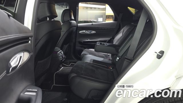 Genesis GV70 3.5T Gasoline AWD 2021 — фото 11