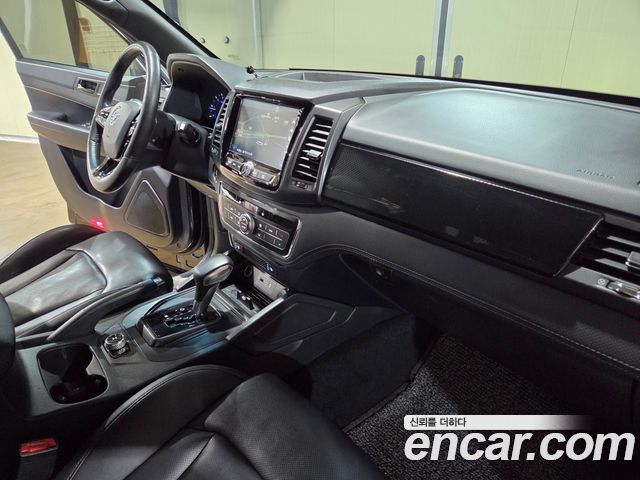 KG Mobility (SsangYong) Rexton Sports Diesel 2.2 4WD Prestige 2021 — фото 18