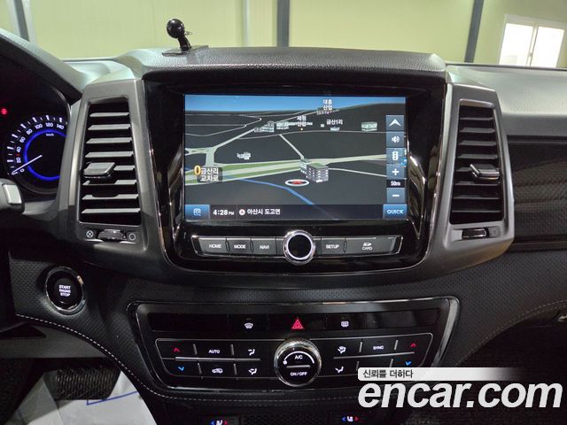 KG Mobility (SsangYong) Rexton Sports Diesel 2.2 4WD Prestige 2021 — фото 21